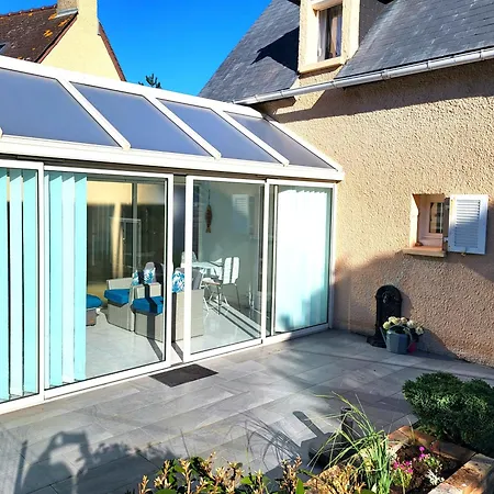 Jolie Maison De Cyprange * Pirou